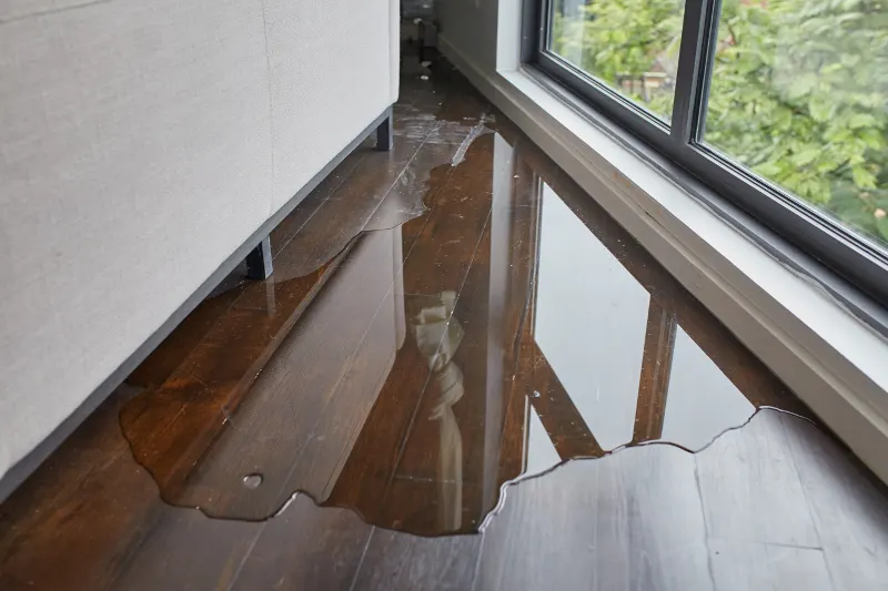 Dégât des eaux — Plomberie en urgence à Paris