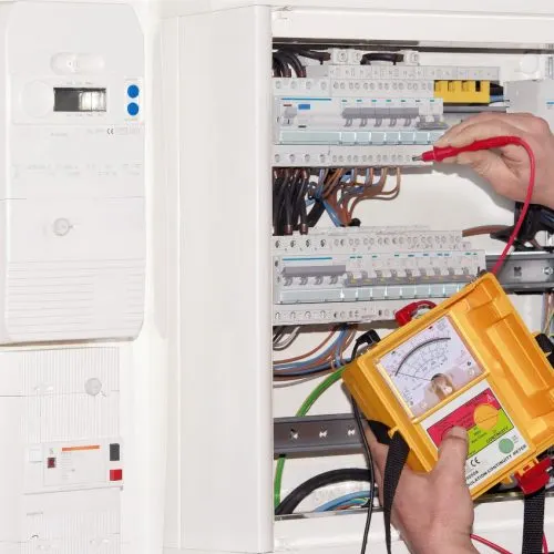 Mise en sécurité — Électricité en urgence à Paris